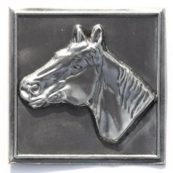 Etichetta in stagno 'Cavallo', quadrata, metallo, argento